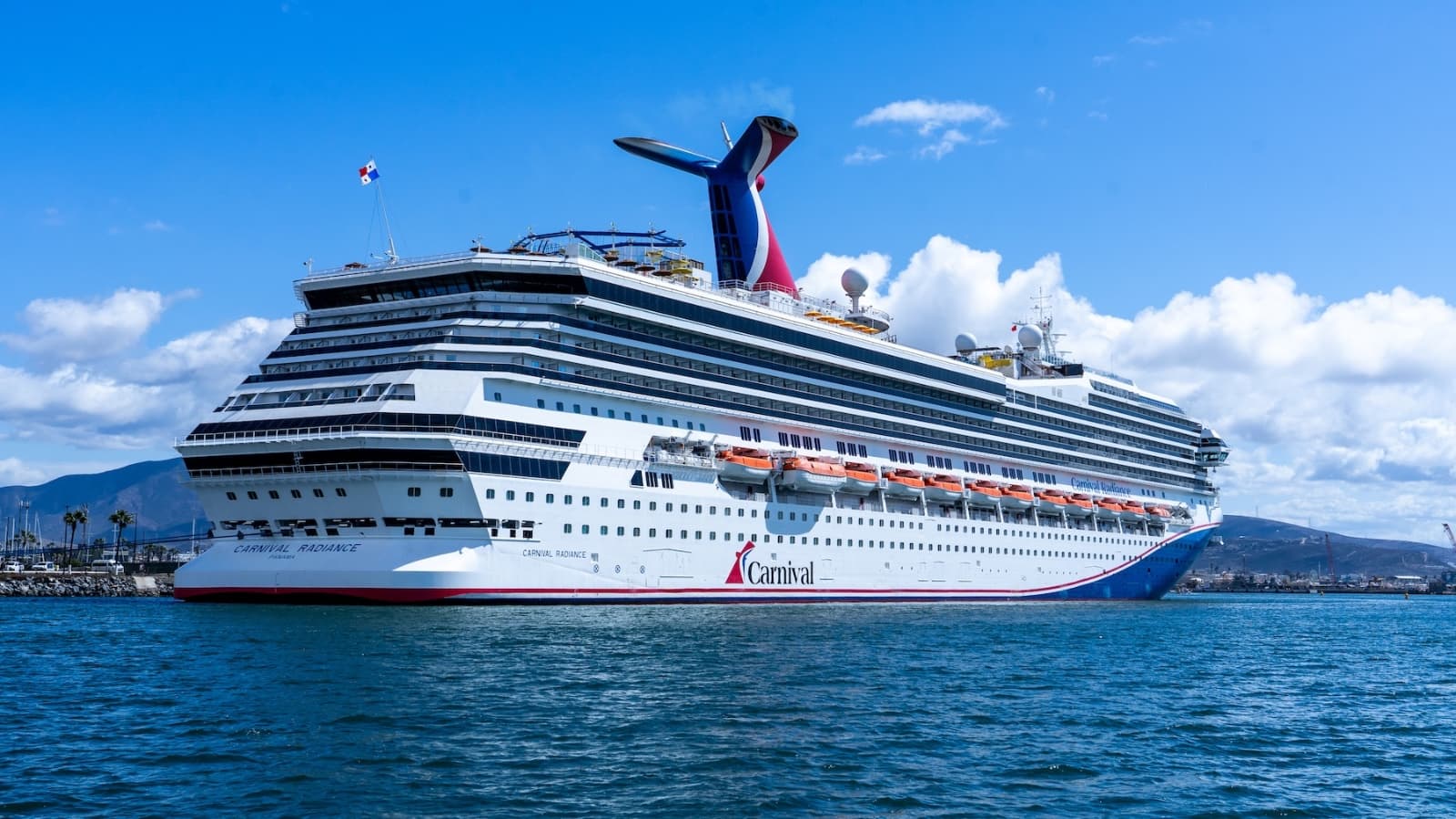 Baja California supera el millón de pasajeros de cruceros en el puerto de Ensenada