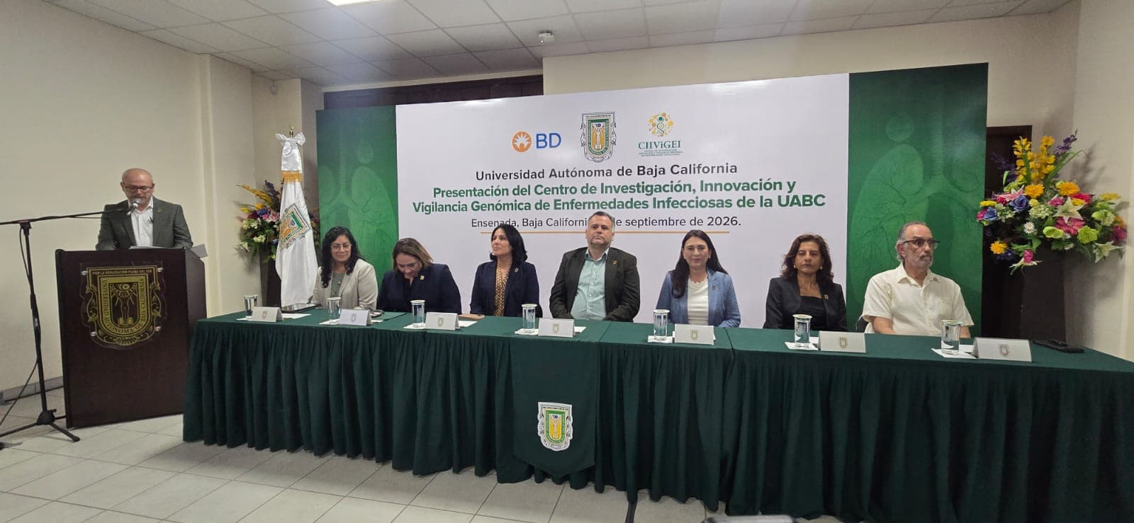 UABC pone en operación infraestructura única en el noroeste contra enfermedades infecciosas: Luis Enrique Palafox