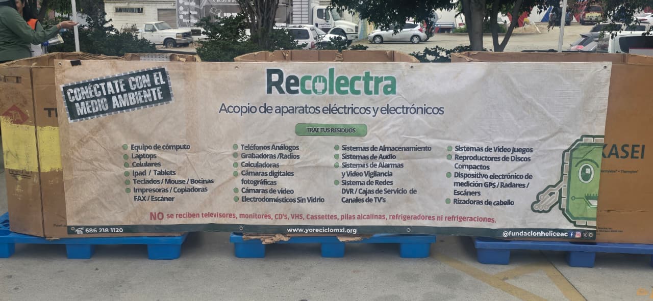 Fundación Hélice impulsa en Ensenada jornada para sacar electrónicos, pilas y papel de la basura