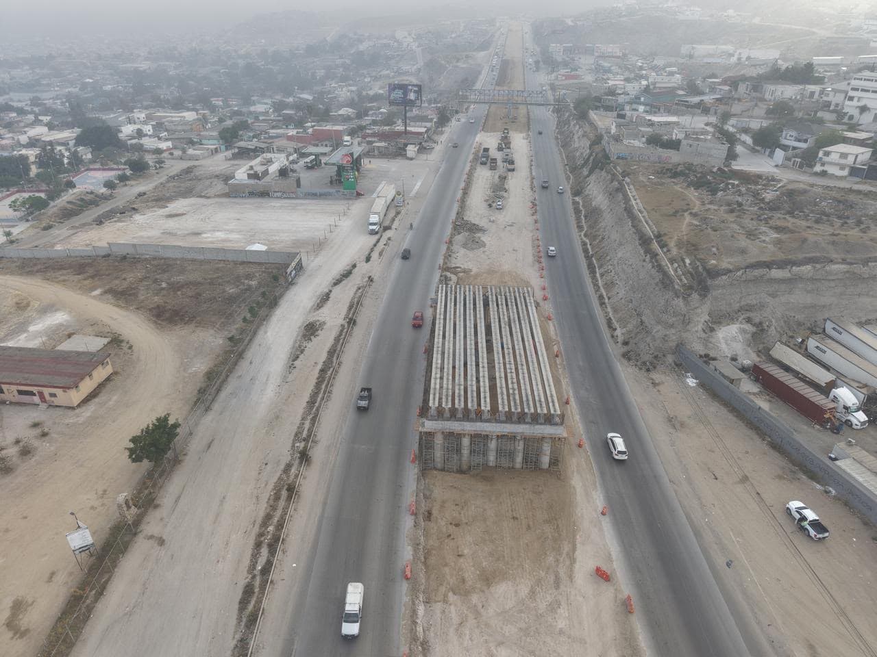Concluyen exitosamente maniobras de montaje en puente del Corredor 2000: SIDURT
