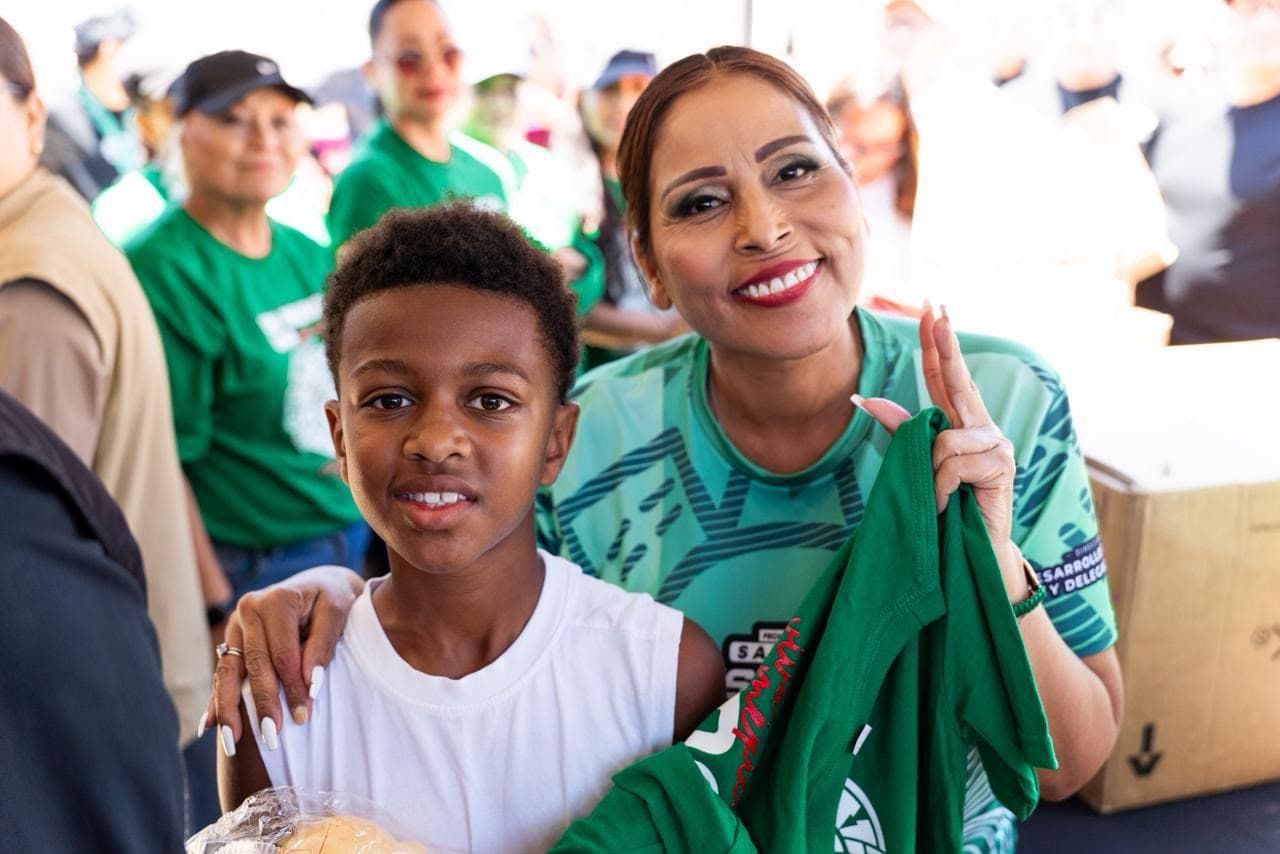 Todo un éxito el segundo encuentro de intercambio de estampas del mundial