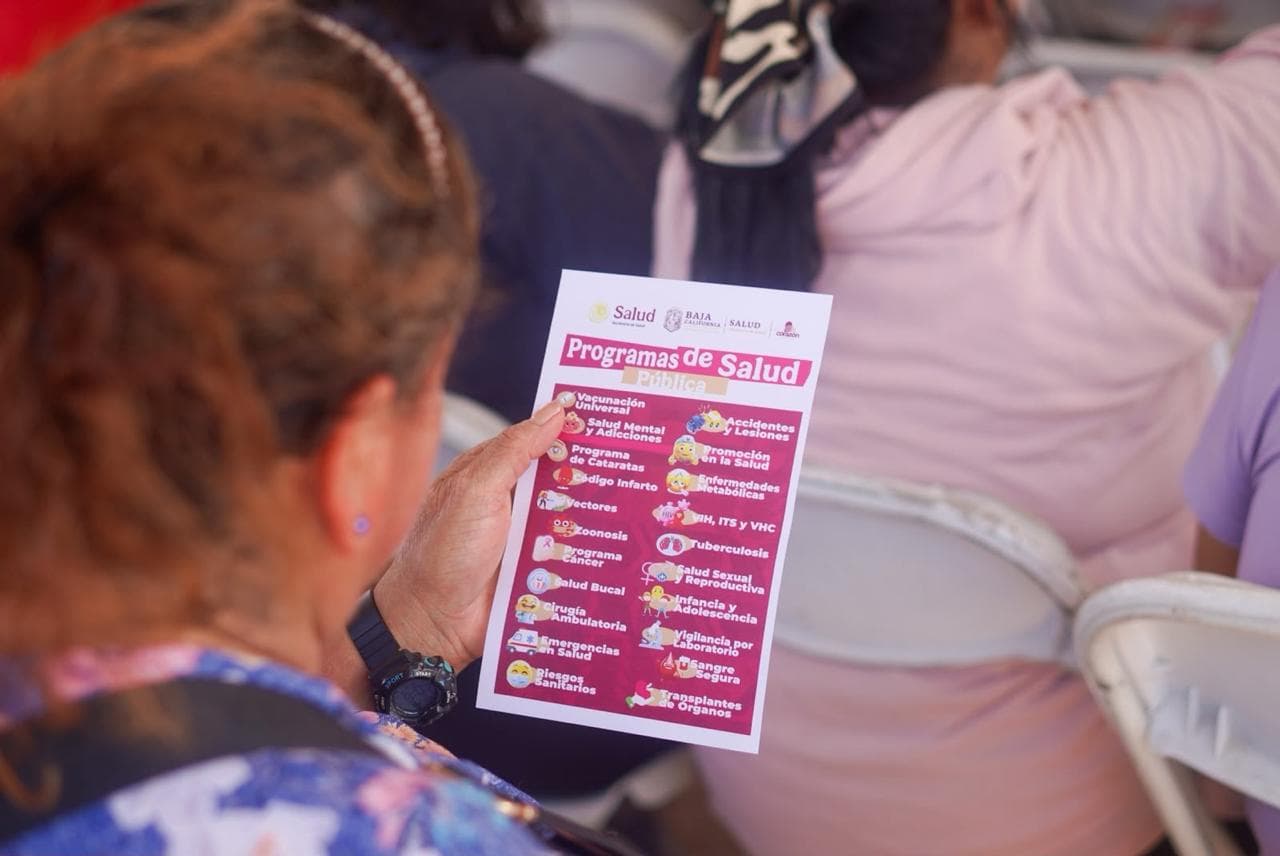 Refuerzan servicios de salud y bienestar para familias en Islas Agrarias B